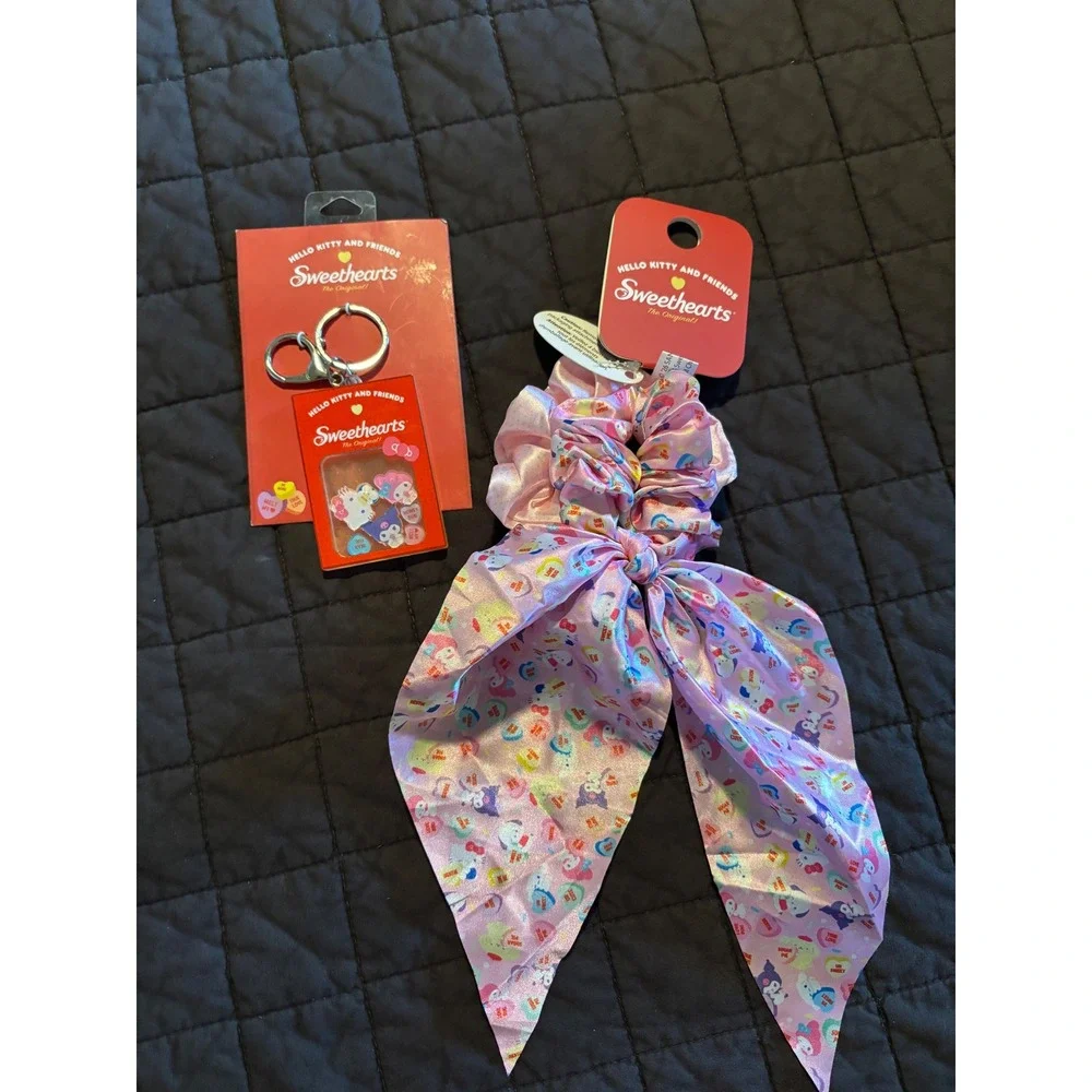 Sanrio Hello Kitty Sweethearts Pink Bow Scrunchie and Glitter Keychain Set NWT